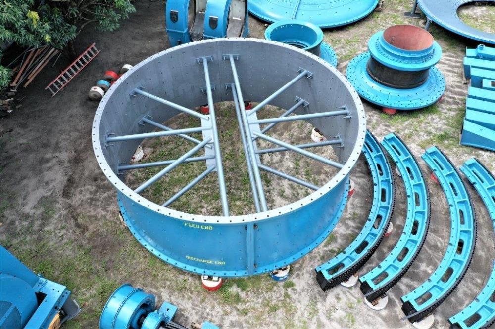 Boliden - Allis Chalmers 7.3m X 2.74m (24' X 9') Sag Mill With 3000 Hp (2,237 Kw) Motor)